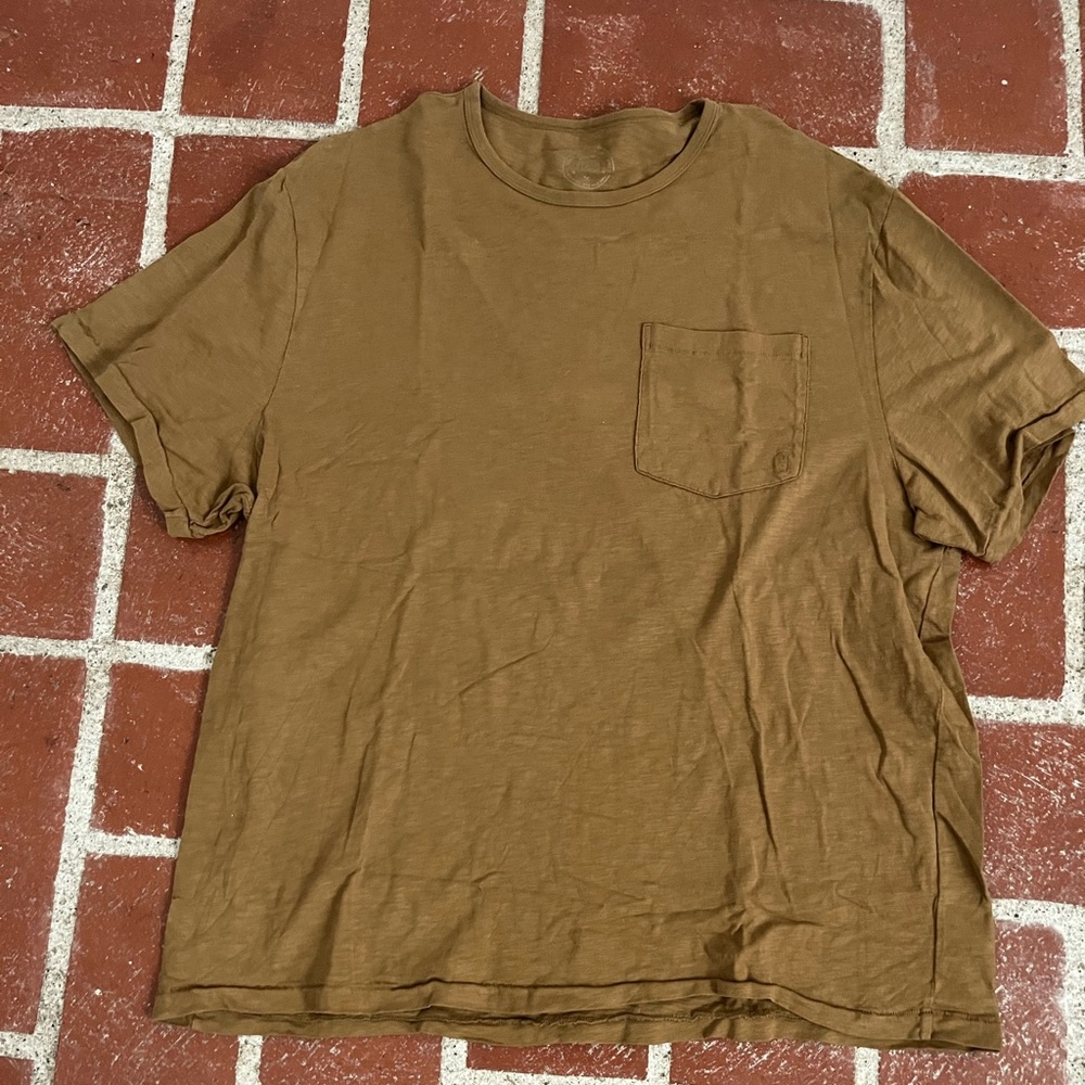 Brothers and sons t shirt size xl